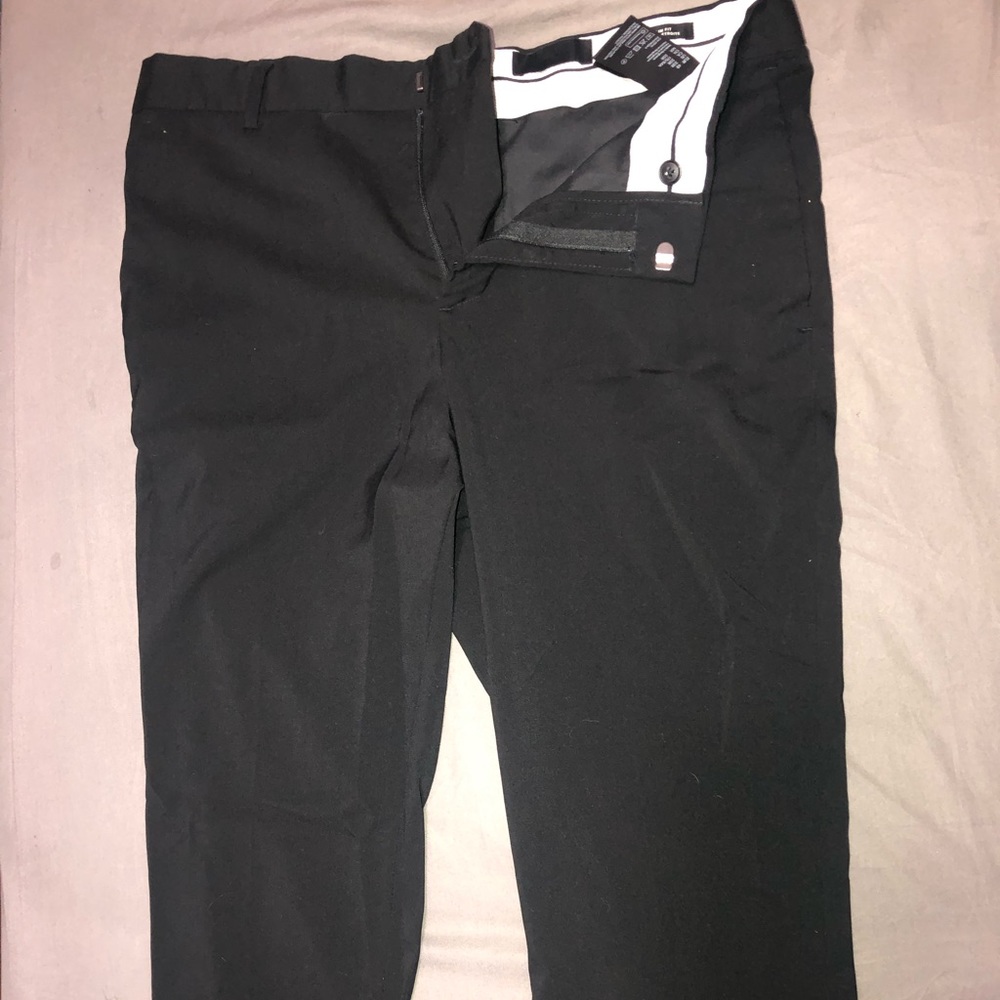 NWOT ** H&M Mens Black Dress Pants - Slim Fit 33R